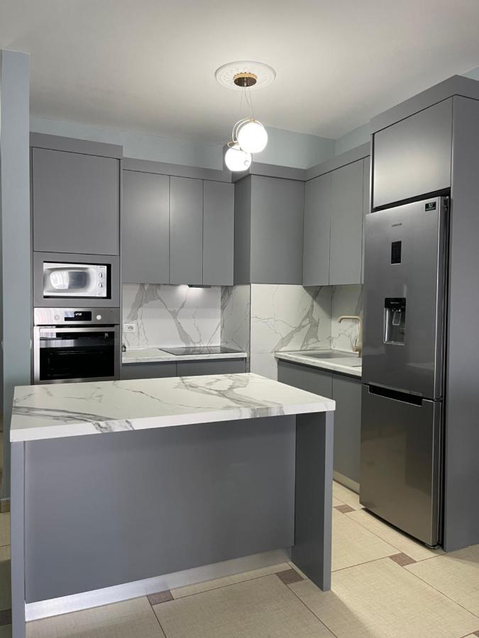 Amaris Apartments ドゥラス エクステリア 写真