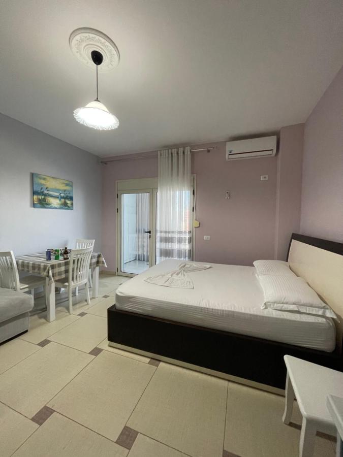 Amaris Apartments ドゥラス エクステリア 写真